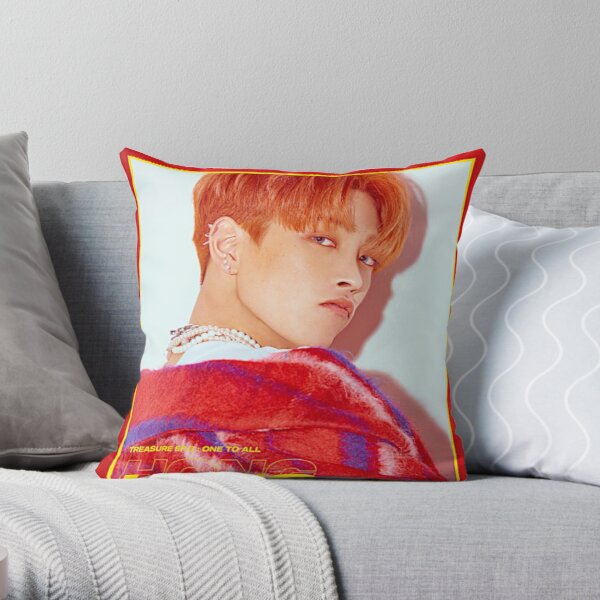 ATEEZ ILLUSION Hongjoong Throw Pillow RB0608 product Offical Ateez Merch