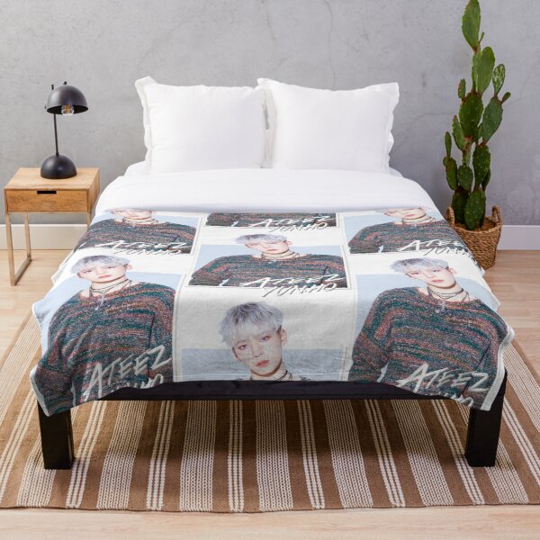 Ateez - Yunho Throw Blanket RB0608 product Offical Ateez Merch